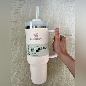 NEW Stanley Quencher H2.0 Tumbler Rose 40 oz Quartz 2.0